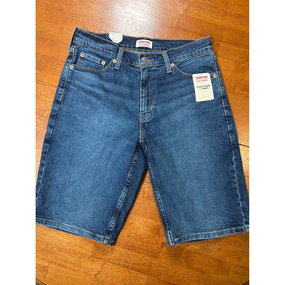 New Signature Levi Strauss Athletic Denim Mens W30 Blue 11" Inseam Flex Shorts